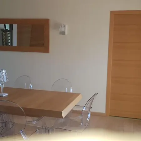 House With Swimming Pool 2km From The Beach Holiday home *