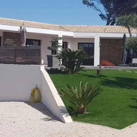 Holiday home House With Swimming Pool 2km From The Beach *